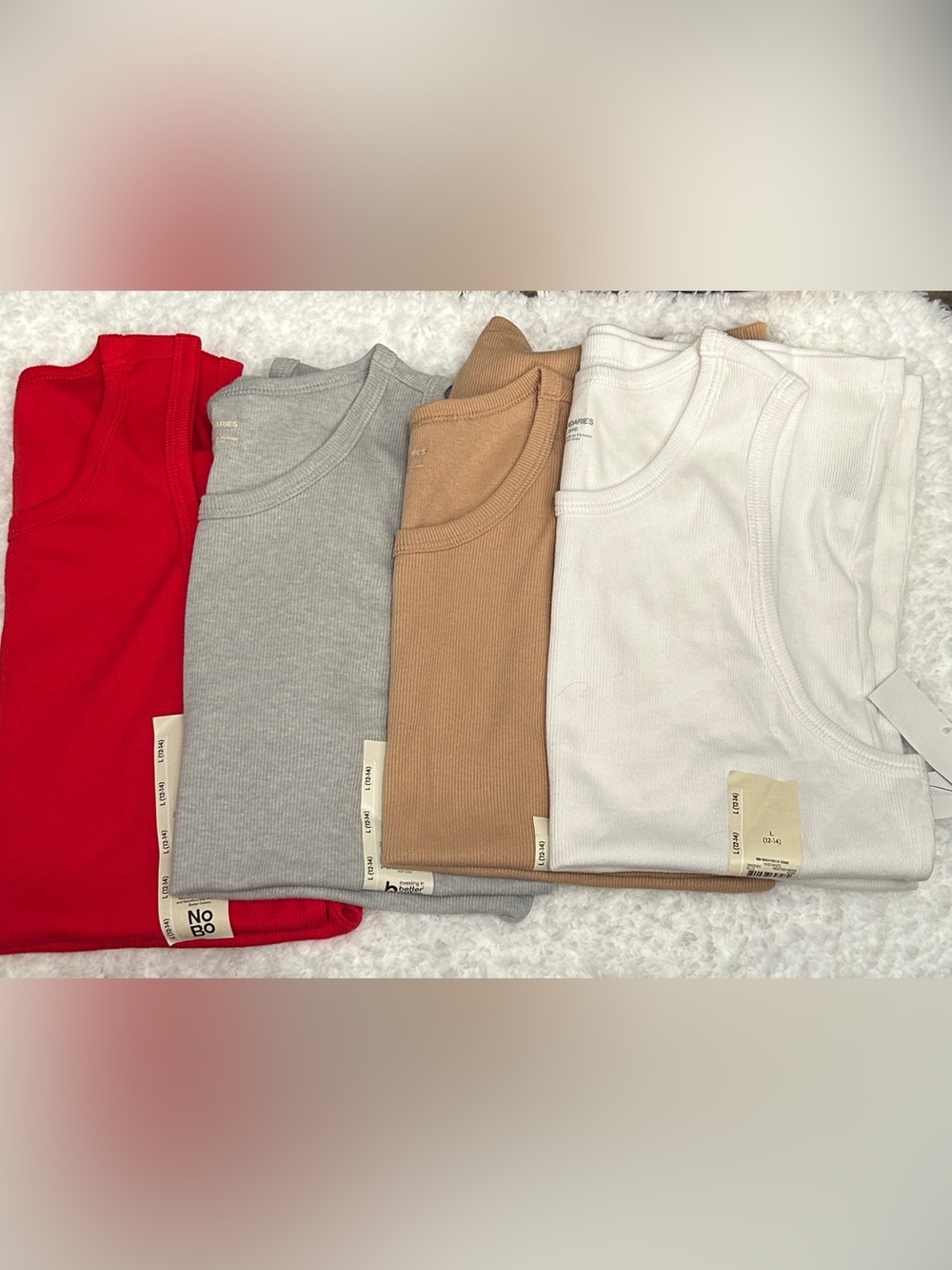 Women’s No boundaries 4 Ribbed tank bundle -NWT
